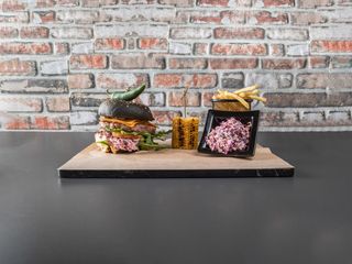 Телешки бургер (1бр)