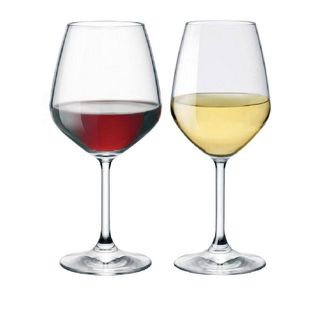 Calice di vino Aglianico o Soave  Classico
