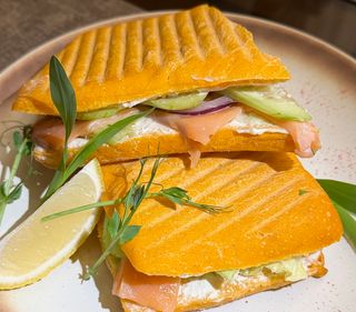 Панини с лососем