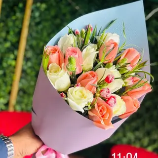 15 roses 