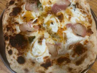 Goat Pizza (28 Cm.)