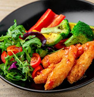 Bento pranz Ebi tempura si legume grill