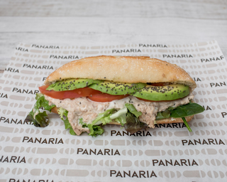 Vegetal De Atún Y Aguacate