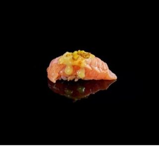 Nigiri salmon flambè 2pz