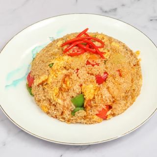 Arroz Frito Thai con Piña