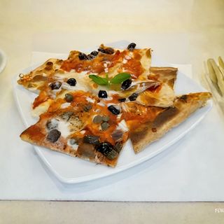 Focaccia col formaggio - pizzata