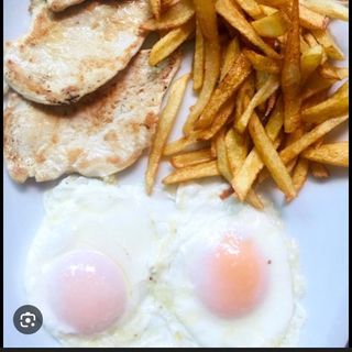 Lomo+Patatas+Huevo