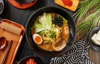 Menú Ramen Clásico en Japón