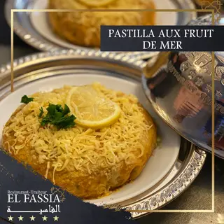 Pastilla Aux Fruits De Mer