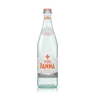 Acqua naturale