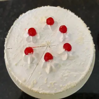 White Forest Cake