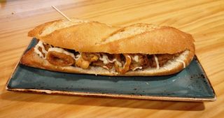 Bocata Calamares con ali-oli