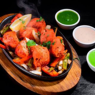Pollo Tikka Sizzler