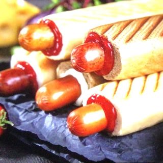 Хот-Дог Французький з копченою сосискою (170г)