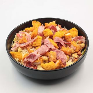 Салата Цезар с хрупкаво пиле (350г)