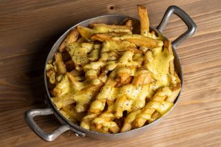 Patatine con maionese al tartufo