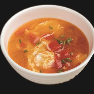 25. Zuppa di pomodori e uova 