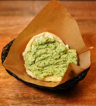 Arepa Reina Pepiada