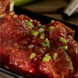 Carne Con Tomate (500 G.)