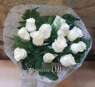 Ramo Doce Rosas Blancas
