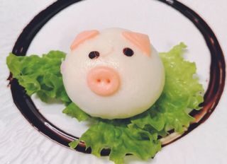 B12. Panino maiale 2 pezzi