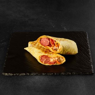 Хот дог Баварський з мясом у лаваші (310г)