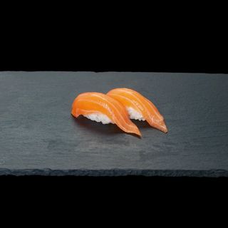 Nigiri Sake