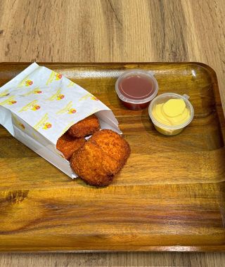 Наггетсы (8 шт) (200 г)