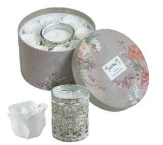 Set cadou cu lumanare parfumata si trandafiri din sapun -F