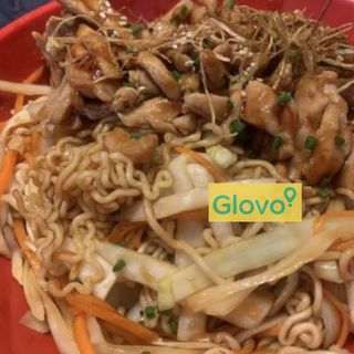 Yakisoba Tallarines Con Pollo
