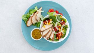 Sałatka z kurczakiem