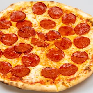 Pizza Pepperoni (Mediana)