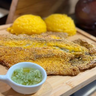 Polenta con pescado