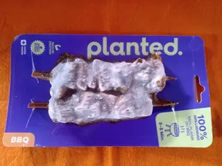 Spiedini Di Carne Vegetale A Base Di Proteine Di Piselli
