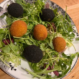 Mix De Olive Ascolane Y Trufadas