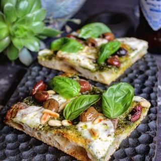 Pizza Setas Chiodini (8 Porciones)