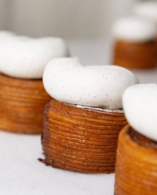 Сет з двох круасанів: Пані Сінамон, 2 шт