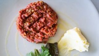 Tartar biftek