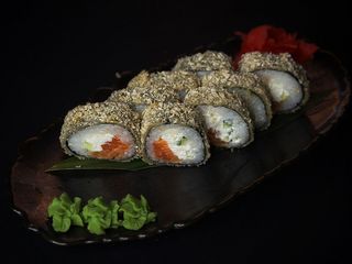 Рол теплий з лососем (300г)