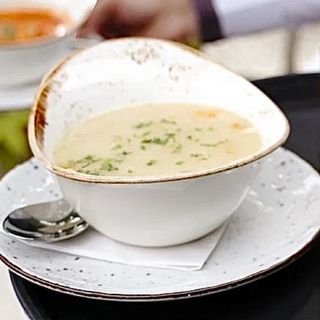 Krem bela čorba od teletine i pilećih grudi