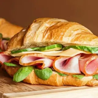 Croissant Bali