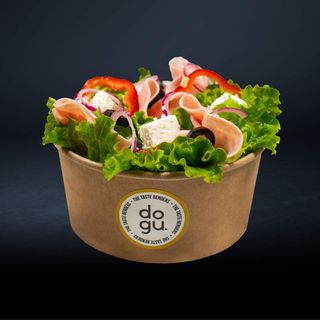 Salata greceasca cu sunca