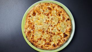 Pizza Quatro formagi