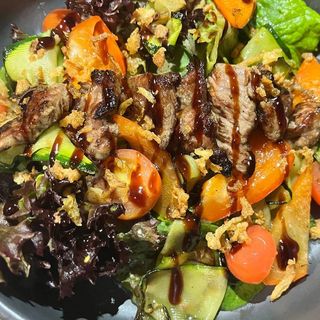 Салат з Ростбіф