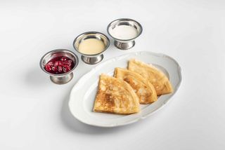 Домашние блинчики с топингом на выбор