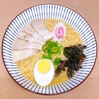 127. Ramen De Cerdo