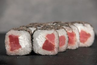 Макі Тунець