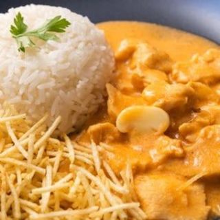 Strogonoff De Pollo (Ración)