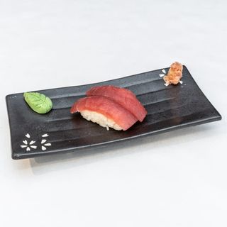 Nigiris De Atún (2 Uds.)