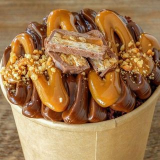 O TAL COPO TRUFADO SNICKERS